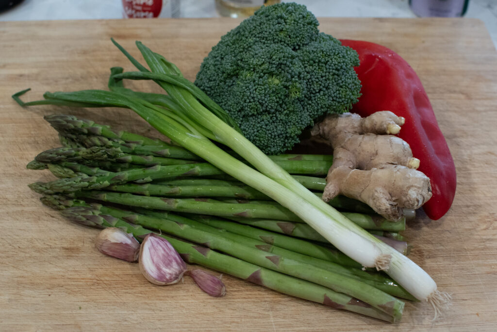 broccoli, bell pepper, and asparagus prepped for low carb shrimp stir fry
